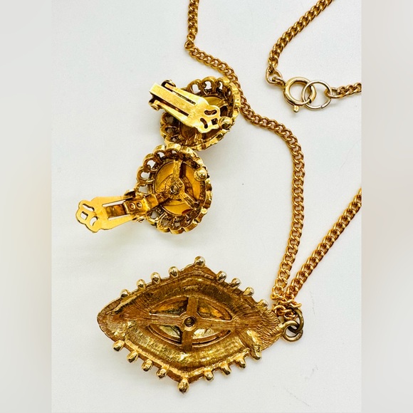 Vintage Demi Parure Enameled Necklace Set - Picture 11 of 14